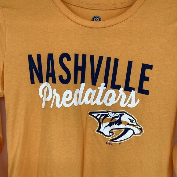 Ladies NHL Nashville Predators Hockey Long Sleeved‎ Tee Shirt small Gold - Picture 2 of 6
